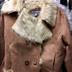 * SOLD* Ladies L Faux suede/faux fur jacket BNWT